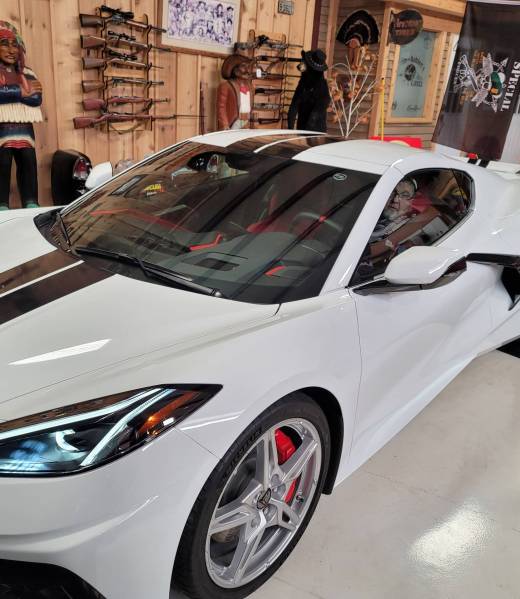 newcorvettewhite